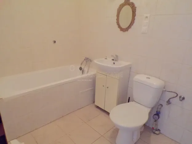 Pronájem bytu 1+kk, Nový Bor, B. Egermanna, 571 m2