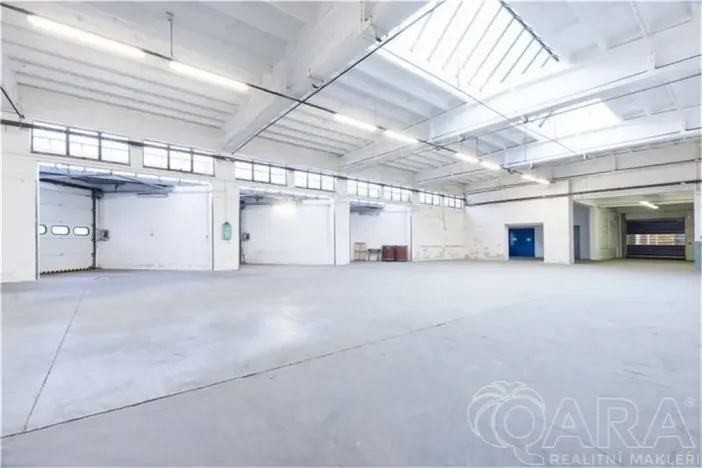 Pronájem skladu, Písek, U Vodárny, 4000 m2