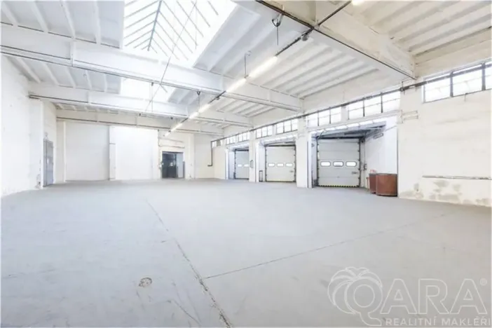 Pronájem skladu, Písek, U Vodárny, 4000 m2