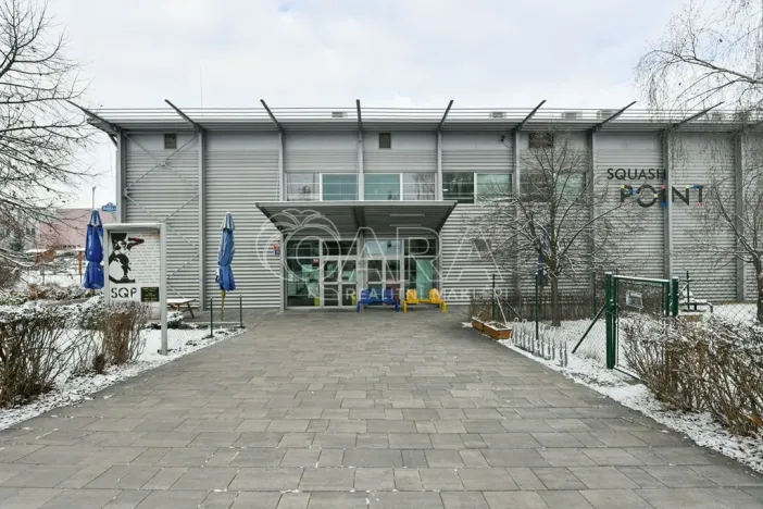 Prodej komerční nemovitosti, Praha - Háje, Květnového vítězství, 1285 m2