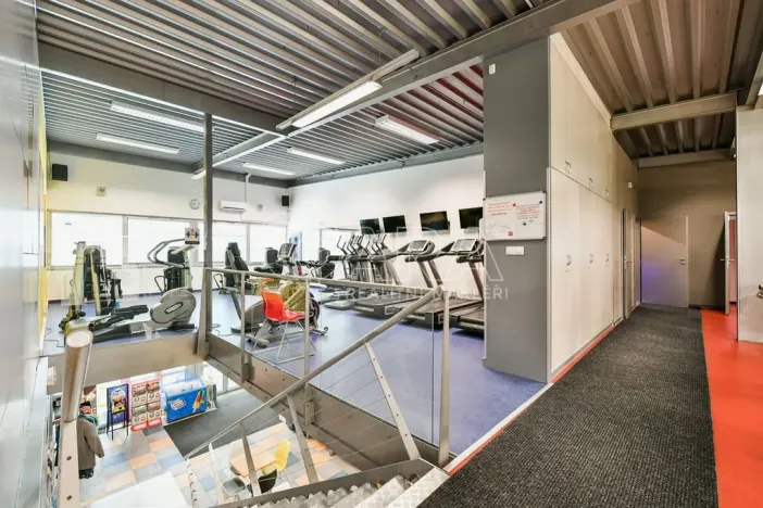 Prodej komerční nemovitosti, Praha - Háje, Květnového vítězství, 1285 m2