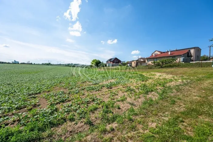Prodej pozemku pro bydlení, Dobrovice - Úherce, 1121 m2
