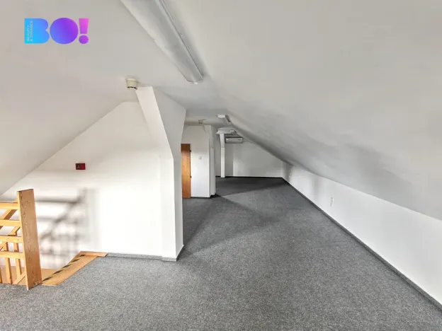 Pronájem kanceláře, Praha, Žerotínova, 57 m2