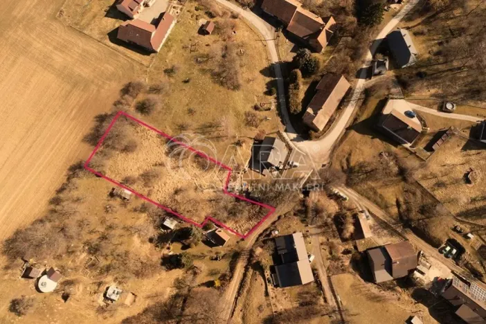 Prodej pozemku pro bydlení, Lično, 1777 m2