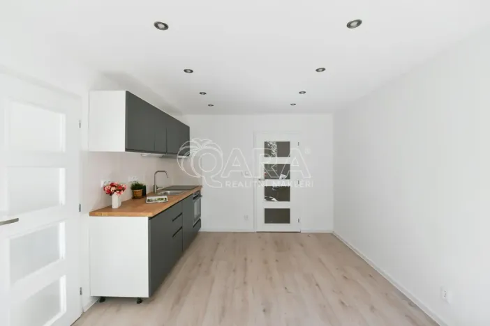 Prodej bytu 2+kk, Praha - Krč, Hurbanova, 39 m2