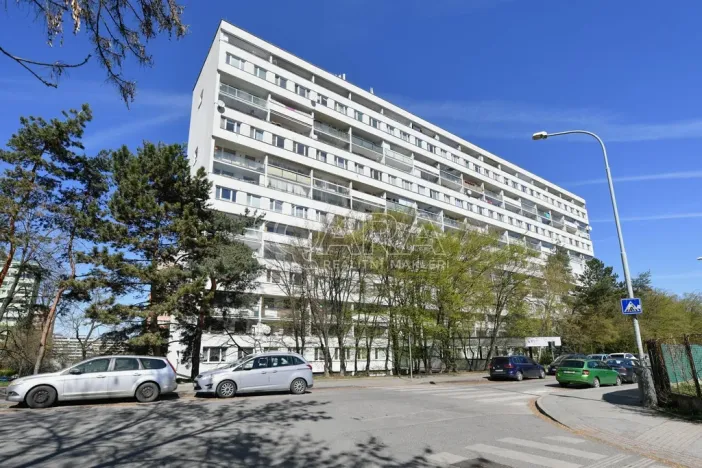 Prodej bytu 2+kk, Praha - Krč, Hurbanova, 39 m2