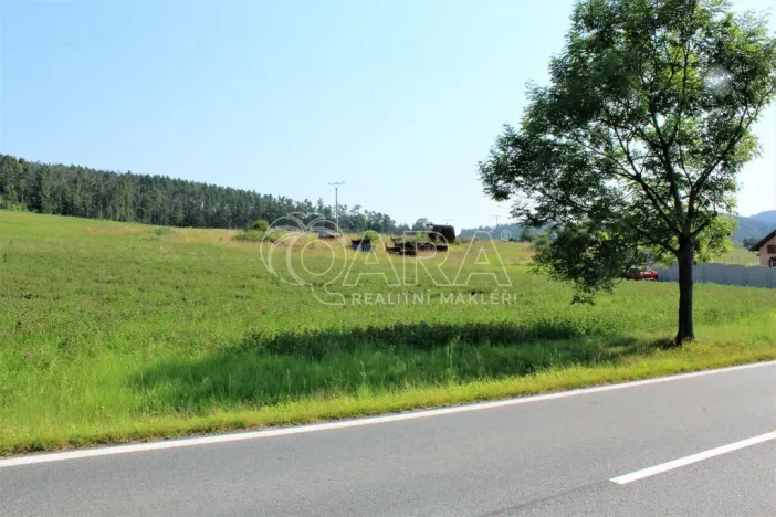 Prodej pozemku pro bydlení, Obory, 41779 m2