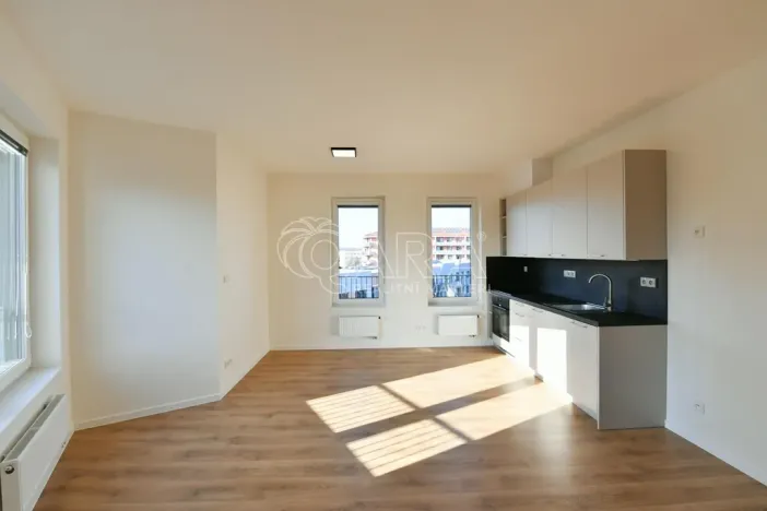 Pronájem bytu 1+kk, Benešov, Suchánkova, 33 m2