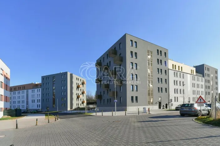 Pronájem bytu 1+kk, Benešov, Suchánkova, 33 m2