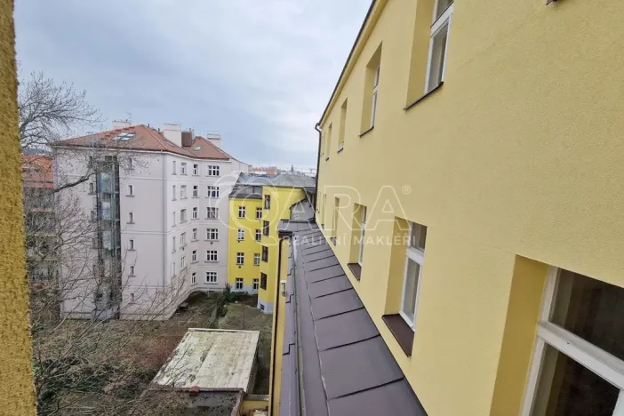 Prodej činžovního domu, Praha - Smíchov, Na bělidle, 2699 m2