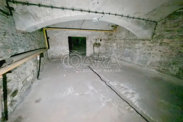 Prodej činžovního domu, Praha - Smíchov, Na bělidle, 2699 m2