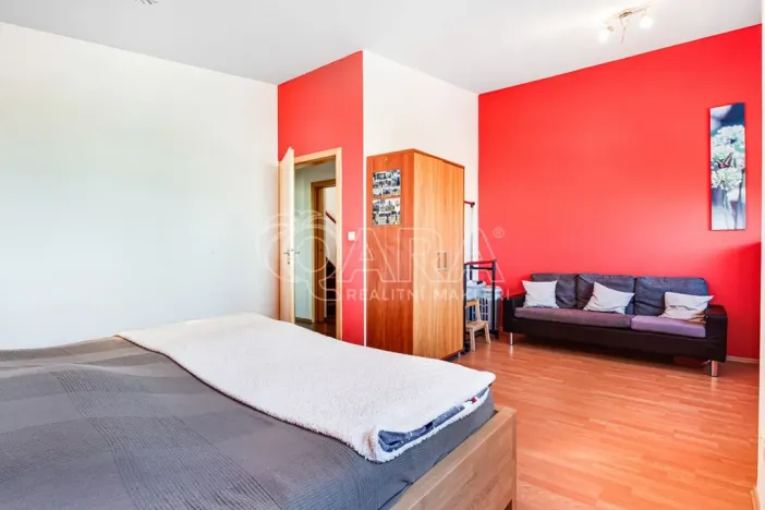 Prodej rodinného domu, Zeleneč, U Lesoparku, 174 m2