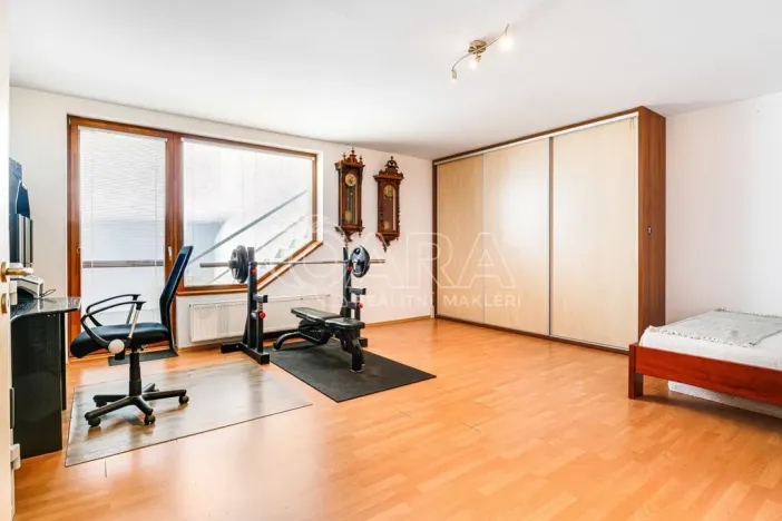 Prodej rodinného domu, Zeleneč, U Lesoparku, 174 m2