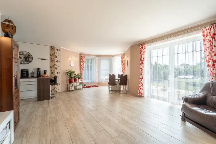 Prodej rodinného domu, Chýně, Ke Skále, 220 m2