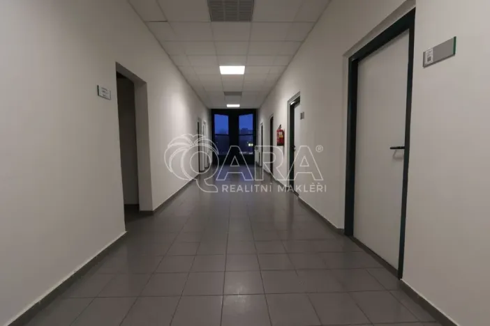 Pronájem kanceláře, Praha - Kunratice, Jana Růžičky, 13 m2