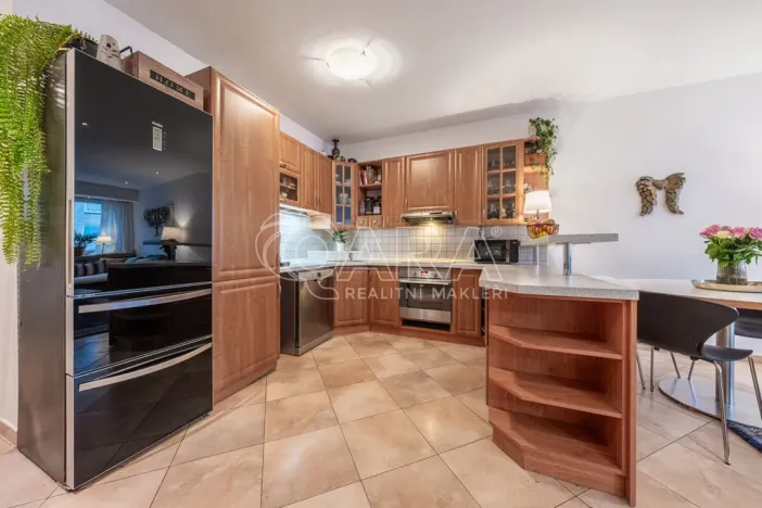 Prodej bytu 3+kk, Praha - Hostivař, Na Plískavě, 106 m2