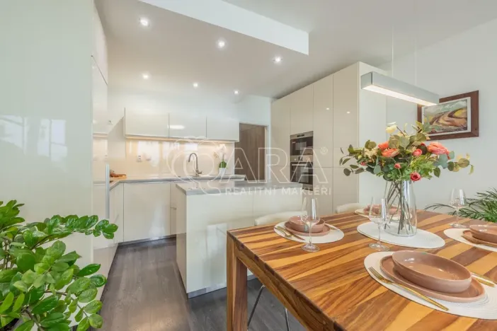 Prodej bytu 4+kk, Benešov, Tyršova, 136 m2