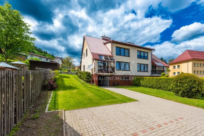 Prodej rodinného domu, Žacléř, J. A. Komenského, 173 m2