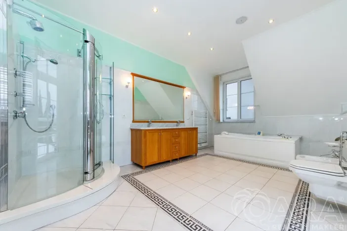 Prodej rodinného domu, Praha - Libuš, Betáňská, 509 m2