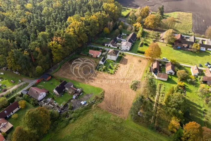 Prodej pozemku pro bydlení, Třeboň, 4758 m2