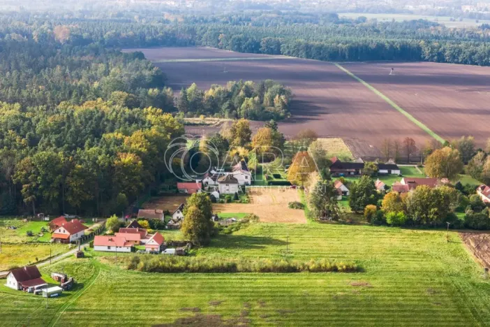 Prodej pozemku pro bydlení, Třeboň, 4758 m2