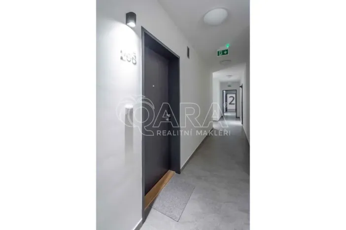 Pronájem bytu 1+kk, Kralupy nad Vltavou, Nádražní, 33 m2