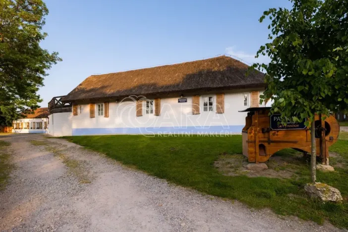 Prodej ubytování, Brod nad Dyjí, 588 m2