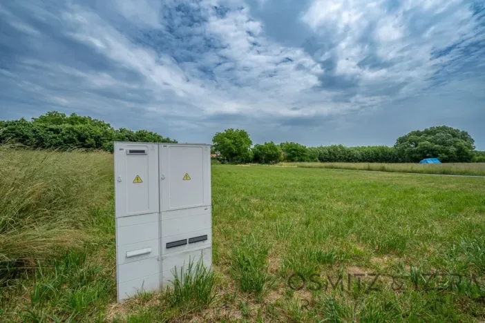 Prodej pozemku pro bydlení, Lazsko, 2045 m2