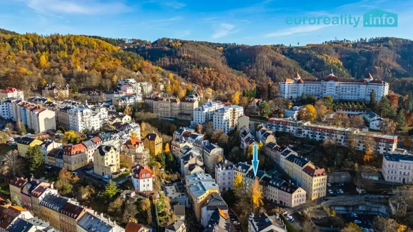 Pronájem bytu 2+1, Karlovy Vary, Libušina, 65 m2
