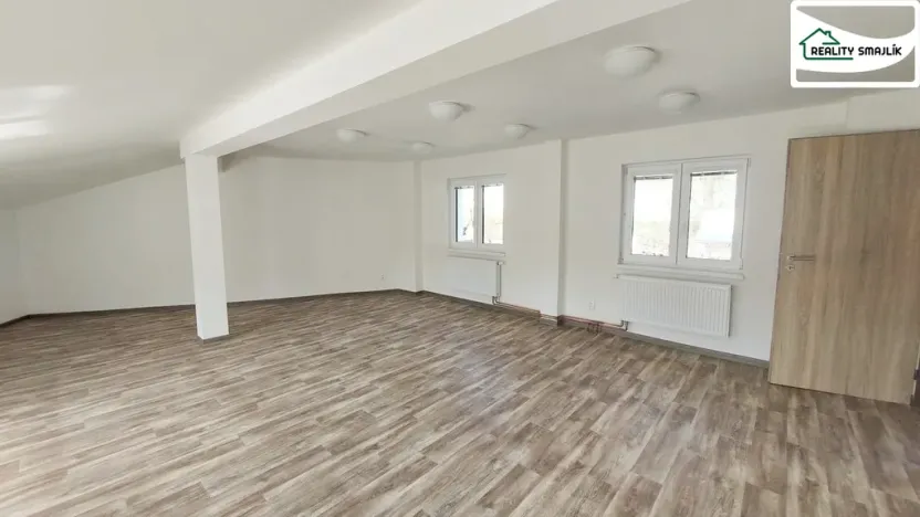 Pronájem výrobních prostor, Mariánské Lázně - Úšovice, U Mlékárny, 176 m2