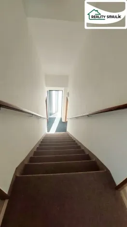 Pronájem výrobních prostor, Mariánské Lázně - Úšovice, U Mlékárny, 176 m2