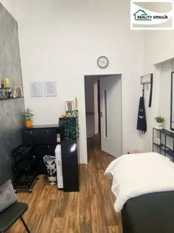Pronájem kanceláře, Cheb, Svobody, 39 m2