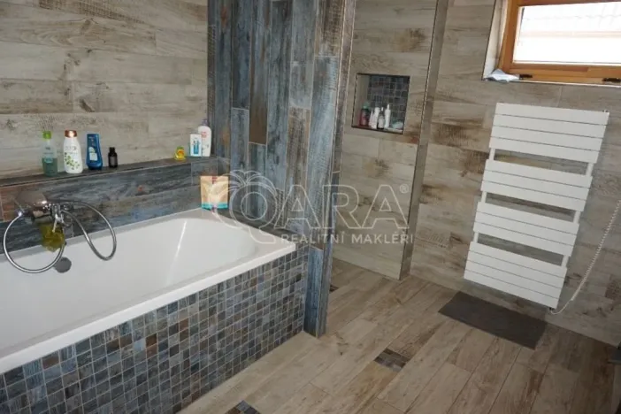 Prodej zemědělské usedlosti, Horní Kněžeklady, 140 m2