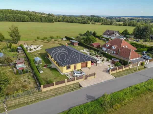 Prodej rodinného domu, Rožmitál pod Třemšínem - Zalány, 180 m2