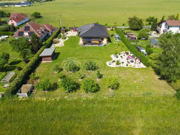 Prodej rodinného domu, Rožmitál pod Třemšínem - Zalány, 180 m2