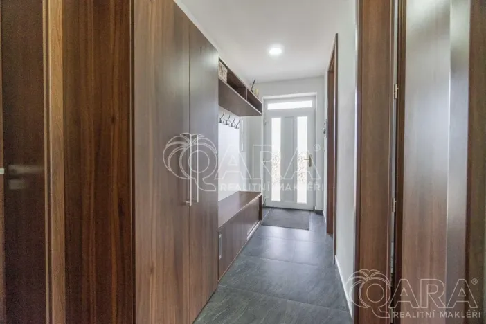 Prodej rodinného domu, Rožmitál pod Třemšínem - Zalány, 180 m2
