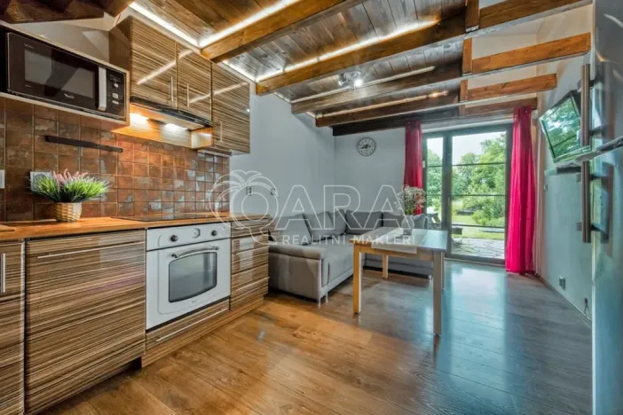 Prodej rodinného domu, Vrchlabí - Hořejší Vrchlabí, 429 m2