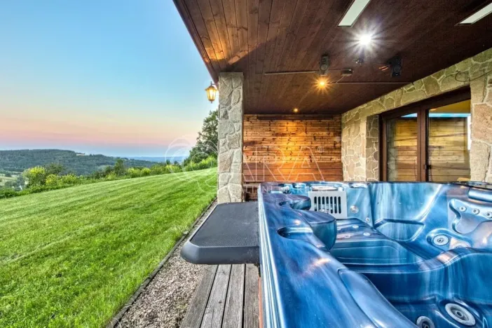 Prodej rodinného domu, Vrchlabí - Hořejší Vrchlabí, 429 m2