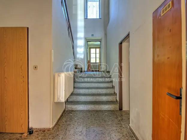 Prodej rodinného domu, Frymburk - Blatná, 330 m2