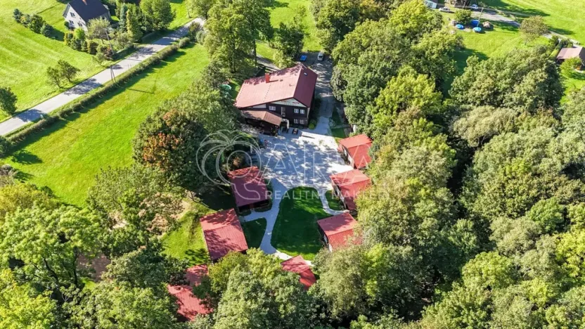 Prodej ubytování, Frenštát pod Radhoštěm, Bystré, 639 m2