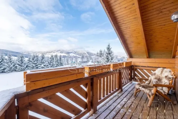 Prodej rodinného domu, Loučná pod Klínovcem - Loučná, 195 m2