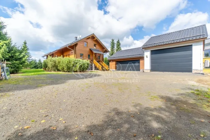 Prodej ubytování, Loučná pod Klínovcem - Loučná, 195 m2