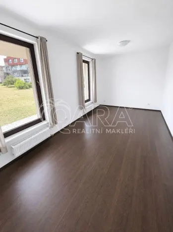 Prodej bytu 3+kk, Beroun - Beroun-Závodí, Na Veselou, 81 m2