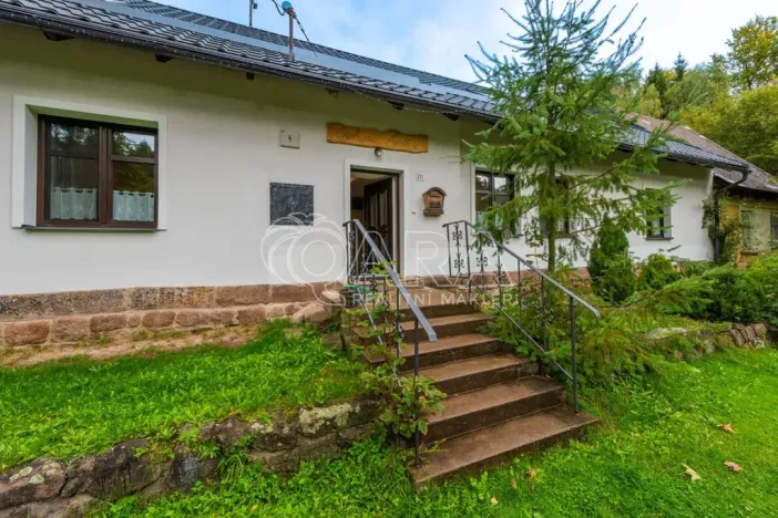 Prodej chalupy, Radvanice, 216 m2