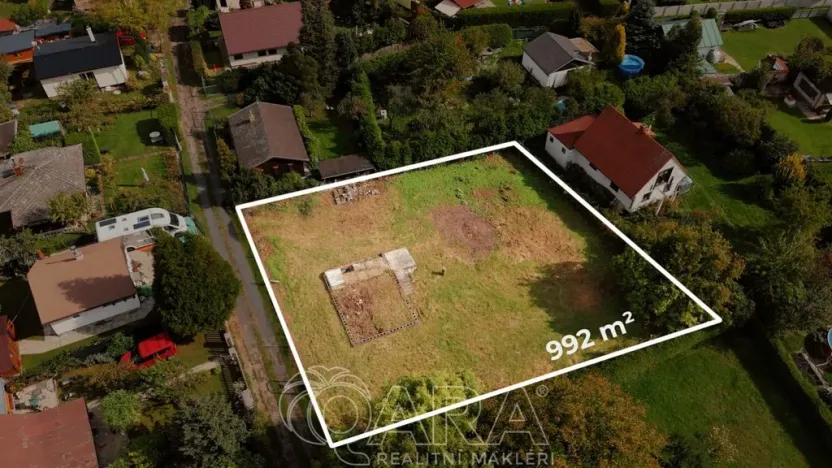 Prodej pozemku pro bydlení, Káraný, 992 m2