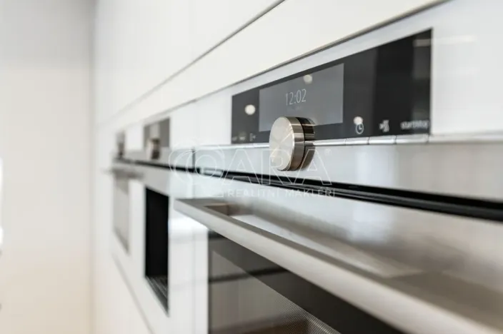 Pronájem bytu 3+kk, Praha - Nové Město, Truhlářská, 186 m2