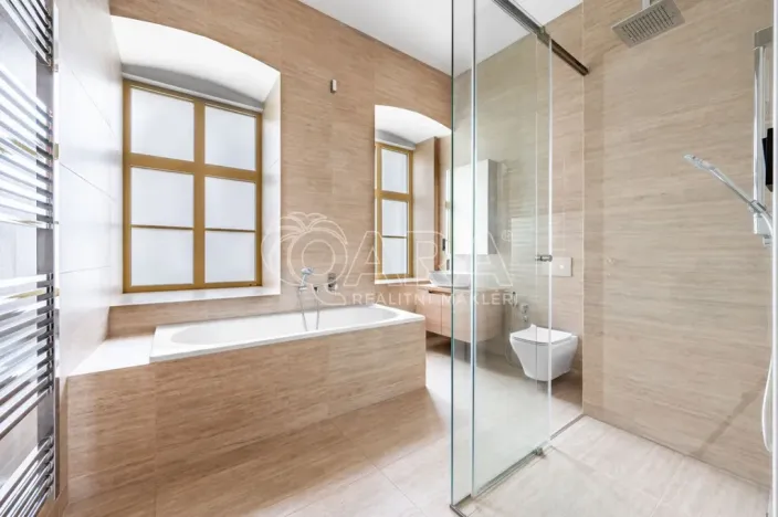 Pronájem bytu 3+kk, Praha - Nové Město, Truhlářská, 186 m2