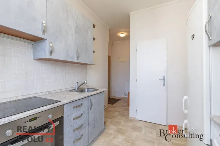 Pronájem bytu 2+1, Břeclav - Poštorná, třída 1. máje, 54 m2