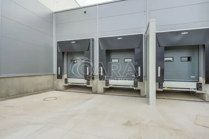 Pronájem skladu, Divišov, 2922 m2