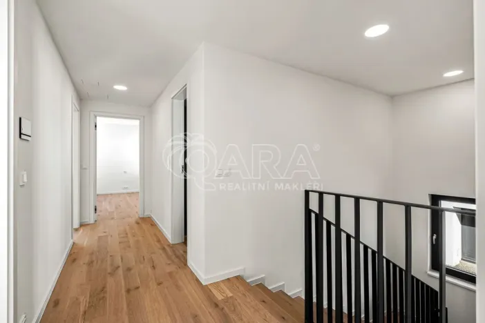 Prodej rodinného domu, Praha - Chodov, Mračská, 288 m2